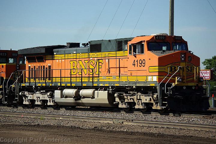 BNSF 4199 - Dash 9-44CW.jpg